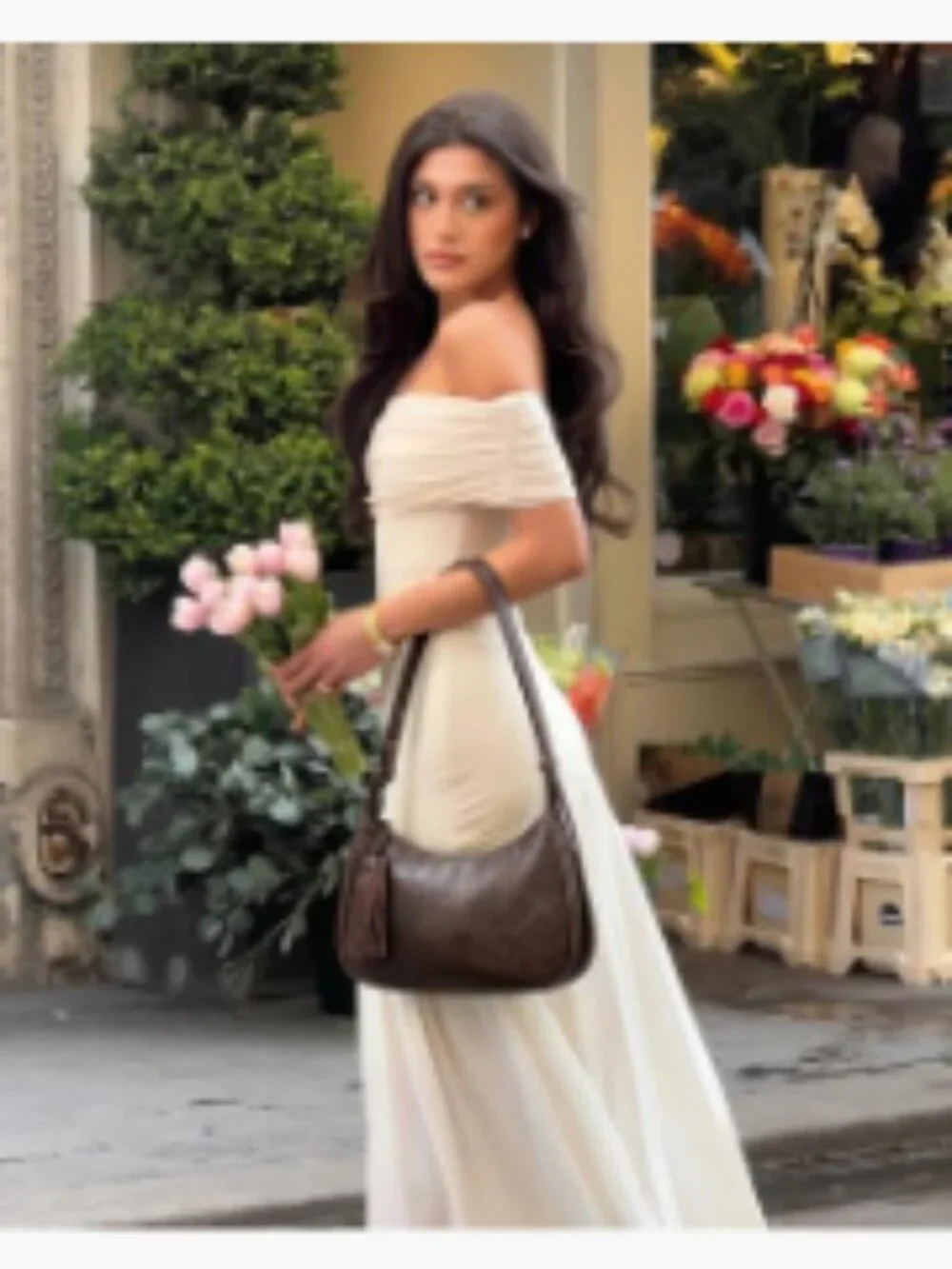 Retro Hobo Shoulder Bag Vegan Leather Floral Embossed Crossbody Purse Tassel
